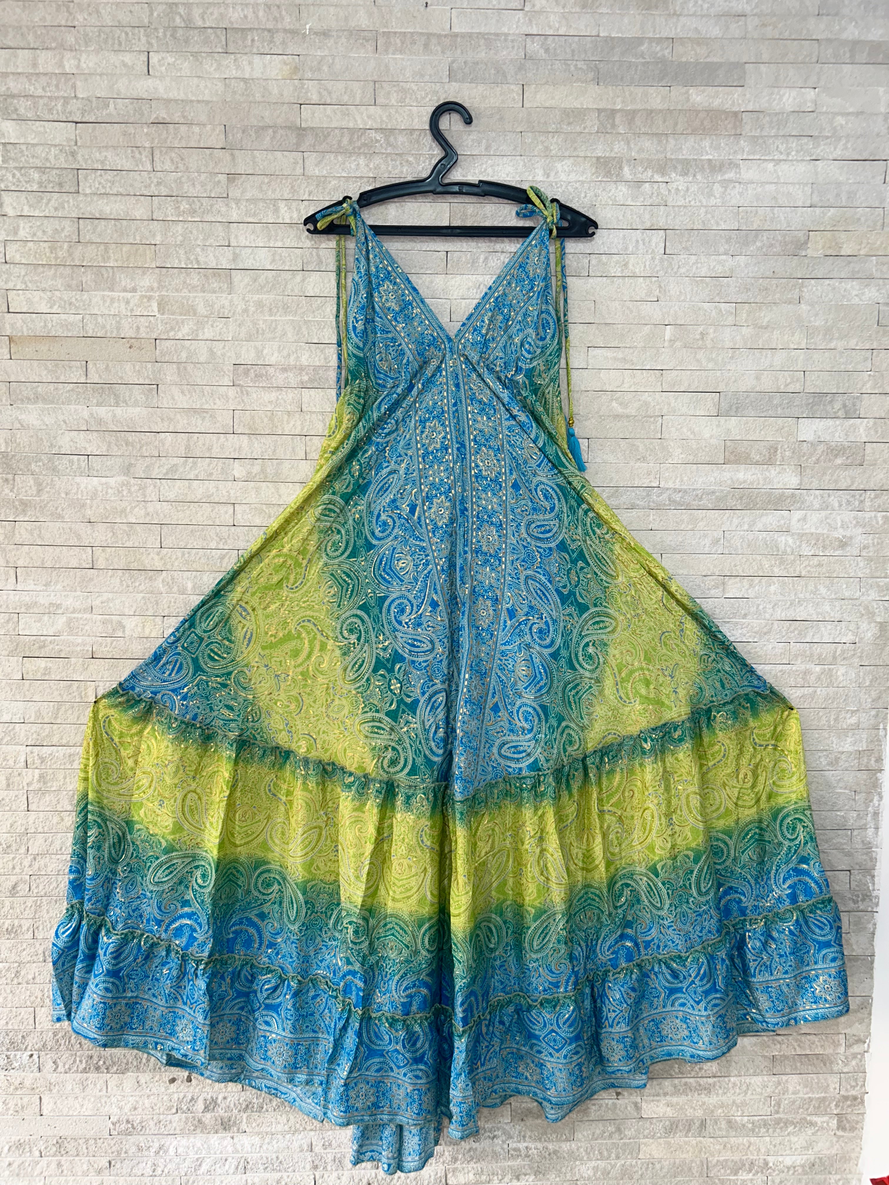 👗 Boho Print Maxi Dress with Adjustable Straps – One Size (US 8–18)