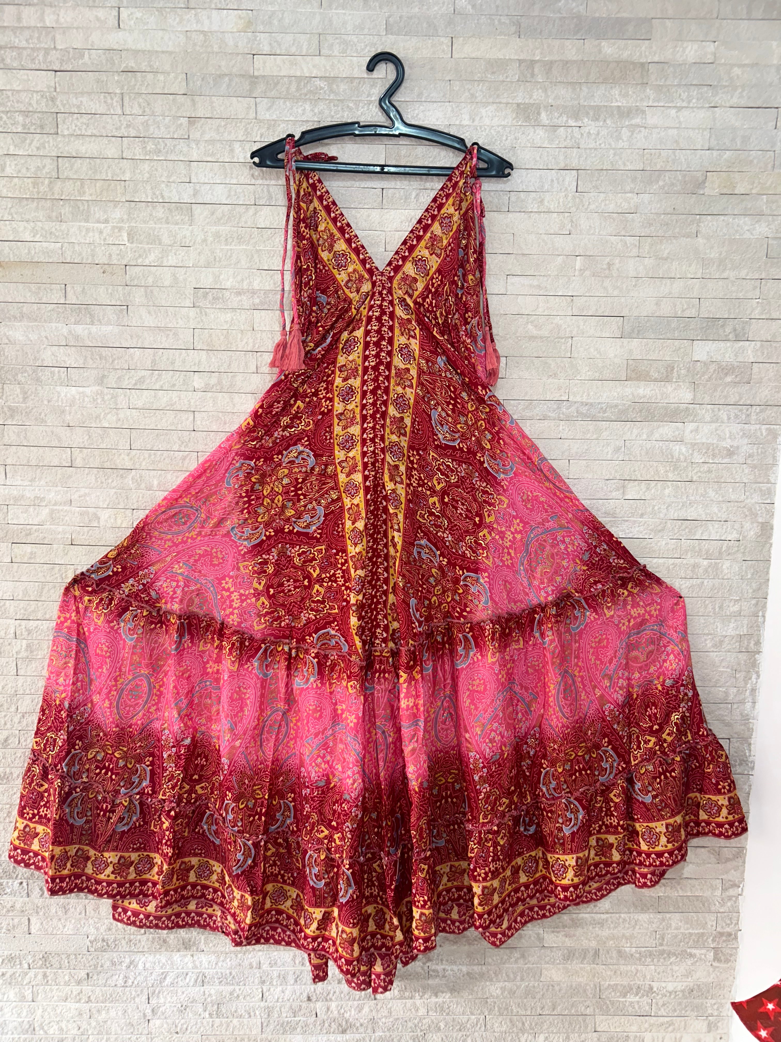 🔴🌸 Bohemian Halter Dress in Berry & Rose