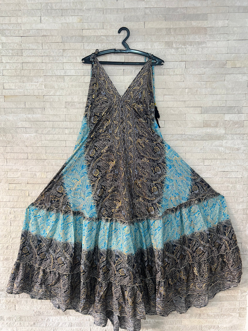 Boho Print Maxi Dress with Adjustable Straps – One Size (US 8–18)